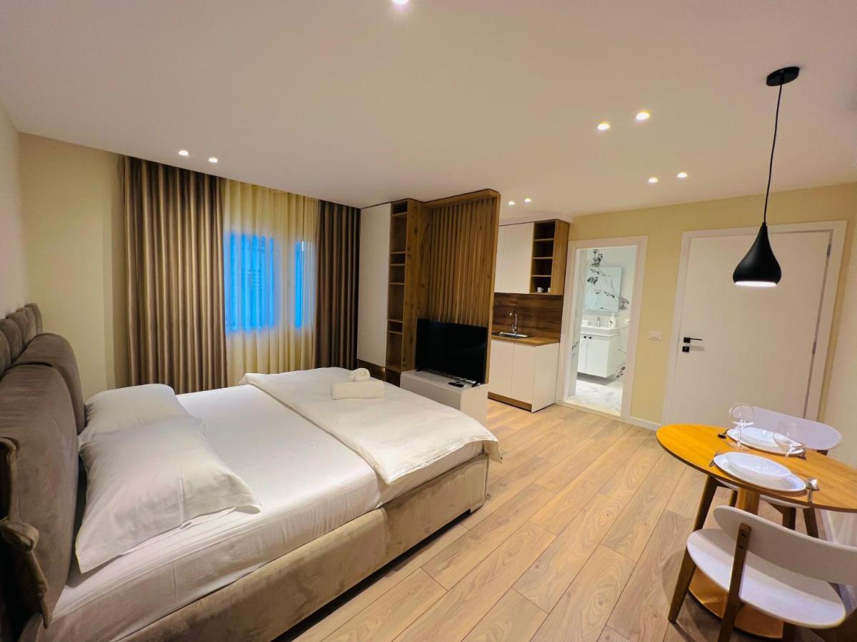Tirana Center Hideaway Daire Dış mekan fotoğraf